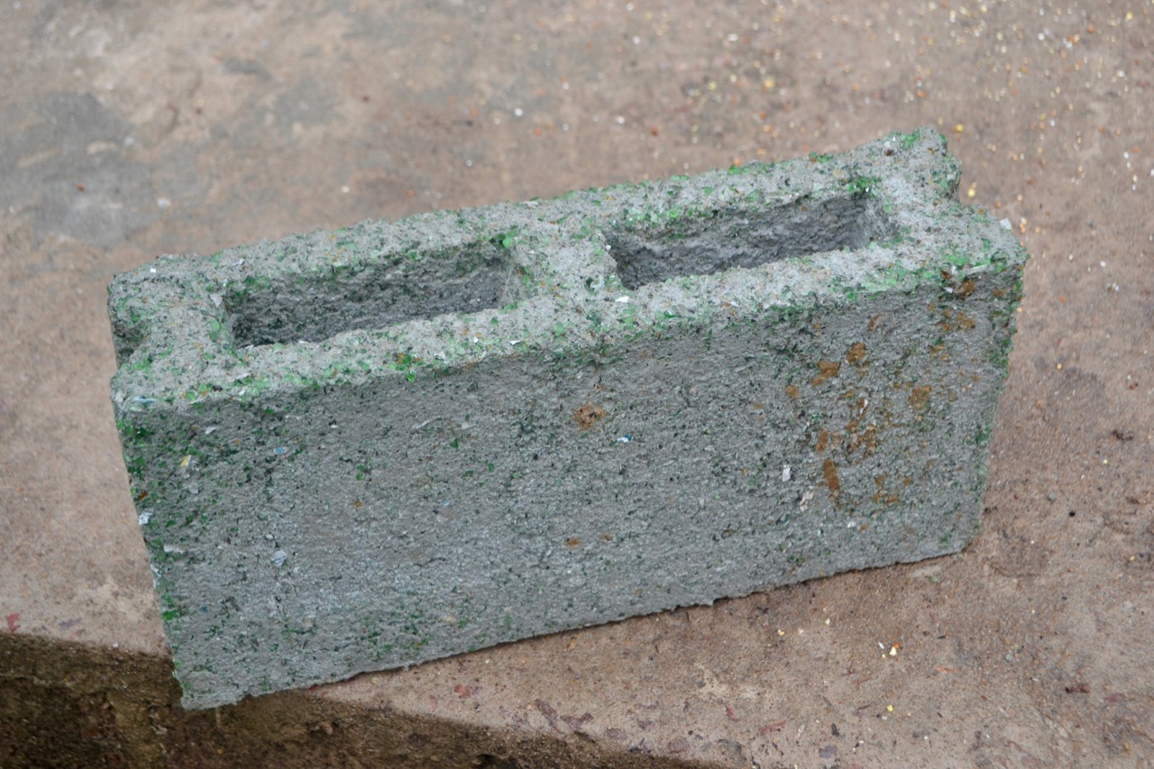 You are currently viewing Turning glass waste into building bricks